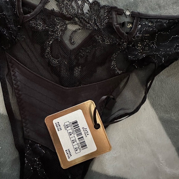 JANA
BLACK BRIEF XS - Picture 7 of 9